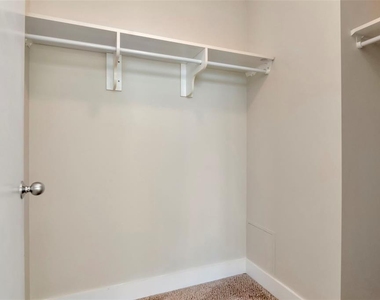 1208 E Kennedy Boulevard - Photo Thumbnail 55