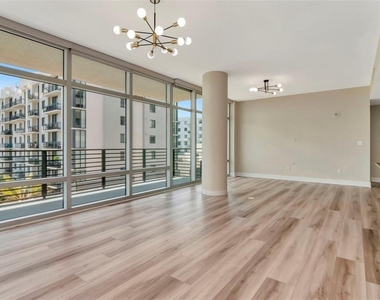 1208 E Kennedy Boulevard - Photo Thumbnail 41