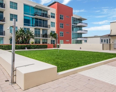 1208 E Kennedy Boulevard - Photo Thumbnail 62