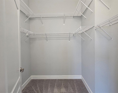 11112 Swansea Street - Photo Thumbnail 17