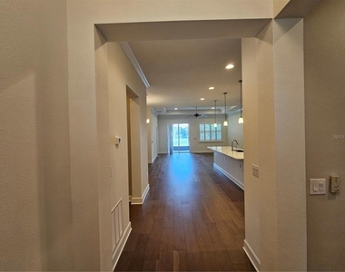 11112 Swansea Street - Photo Thumbnail 4