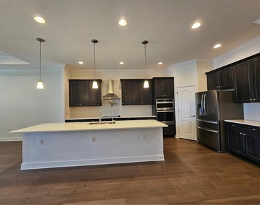 11112 Swansea Street - Photo Thumbnail 10