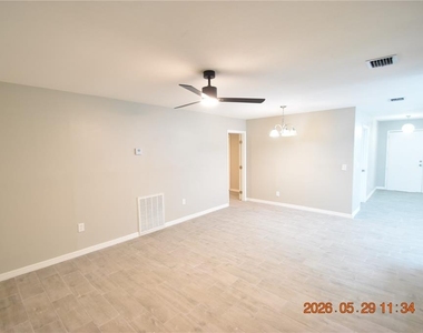 4060 N Little Hawk Point - Photo Thumbnail 10