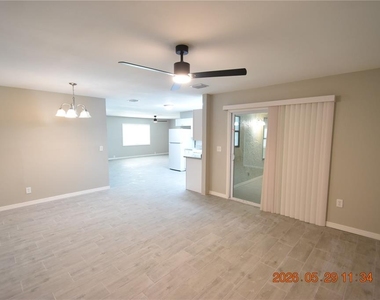 4060 N Little Hawk Point - Photo Thumbnail 9