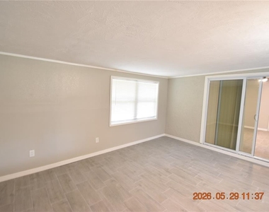 4060 N Little Hawk Point - Photo Thumbnail 15