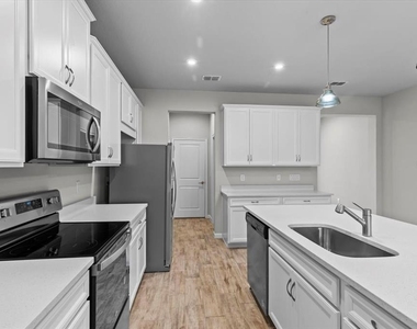 4212 Cloud Hopper Way - Photo Thumbnail 10