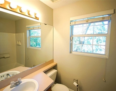317 W Hanlon Street - Photo Thumbnail 21