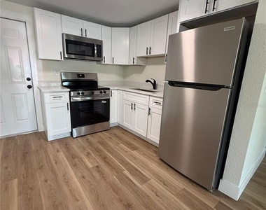 4930 72nd Street N - Photo Thumbnail 1