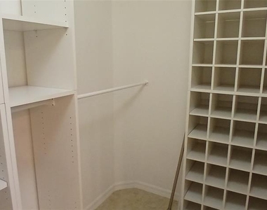 1200 Country Club Drive - Photo Thumbnail 16