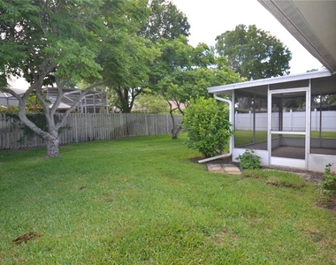 2357 White Oak Circle - Photo Thumbnail 33