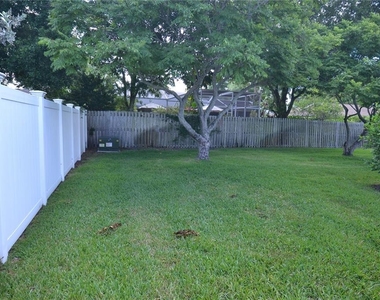 2357 White Oak Circle - Photo Thumbnail 34