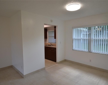 2357 White Oak Circle - Photo Thumbnail 31