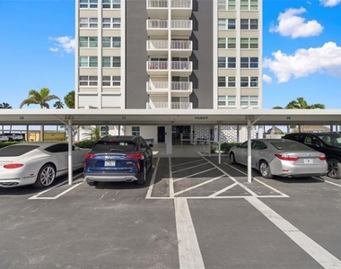 17408 Gulf Boulevard - Photo Thumbnail 14