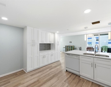 17408 Gulf Boulevard - Photo Thumbnail 17