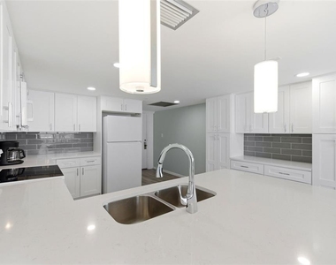 17408 Gulf Boulevard - Photo Thumbnail 23