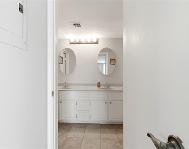 17408 Gulf Boulevard - Photo Thumbnail 45