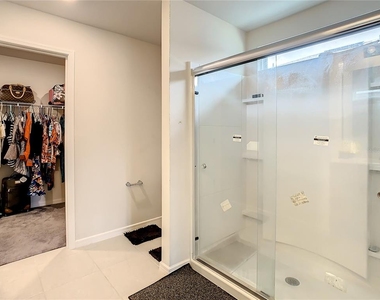30344 Marquette Ave - Photo Thumbnail 43