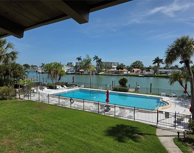 507 Plaza Seville Court - Photo Thumbnail 3