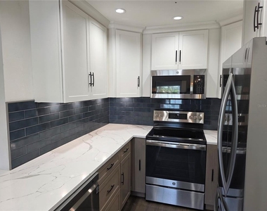 507 Plaza Seville Court - Photo Thumbnail 9