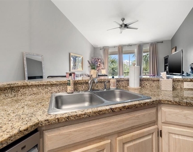 1039 Normandy Trace Road - Photo Thumbnail 12