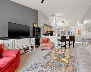 1039 Normandy Trace Road - Photo Thumbnail 4