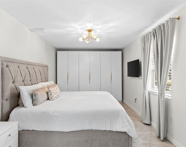 4104 W Knights Avenue - Photo Thumbnail 18