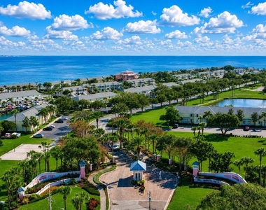 3889 Pompano Drive Se - Photo Thumbnail 98