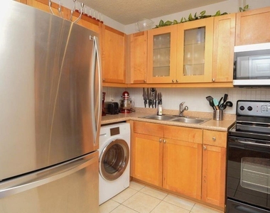 3889 Pompano Drive Se - Photo Thumbnail 8
