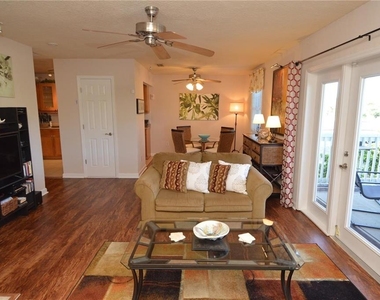 3889 Pompano Drive Se - Photo Thumbnail 14
