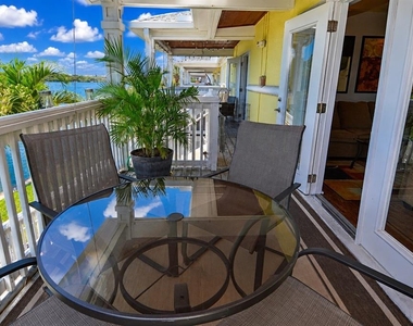3889 Pompano Drive Se - Photo Thumbnail 37