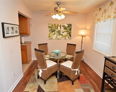3889 Pompano Drive Se - Photo Thumbnail 12