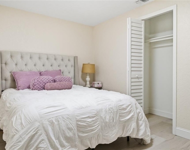 6338 Aberdeen Ave - Photo Thumbnail 12