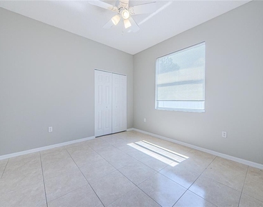 4801 Augusta Avenue - Photo Thumbnail 10
