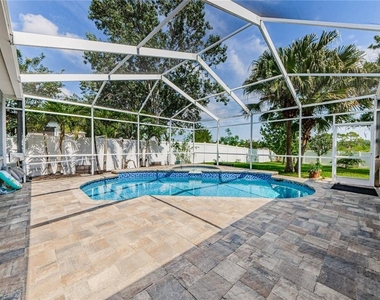 4801 Augusta Avenue - Photo Thumbnail 19