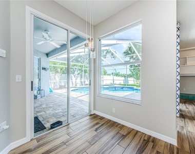 4801 Augusta Avenue - Photo Thumbnail 11