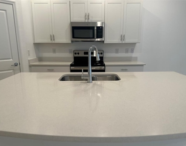 2358 Paravane Way - Photo Thumbnail 17