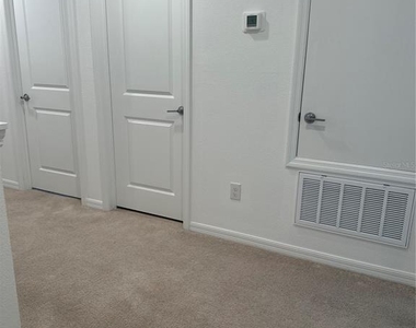 2358 Paravane Way - Photo Thumbnail 37
