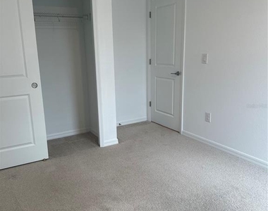 2358 Paravane Way - Photo Thumbnail 30
