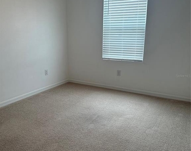 2358 Paravane Way - Photo Thumbnail 34