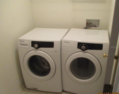 2841 Girvan Drive - Photo Thumbnail 26
