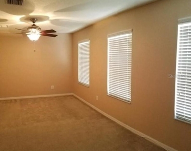 2841 Girvan Drive - Photo Thumbnail 16