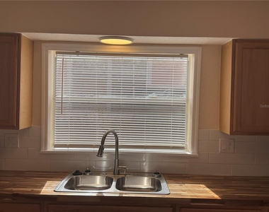 2514 W Saint John Street - Photo Thumbnail 13