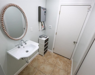 3104 W North A Street - Photo Thumbnail 15