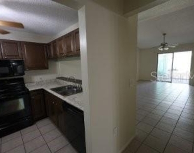 1155 Thayer Street - Photo Thumbnail 2