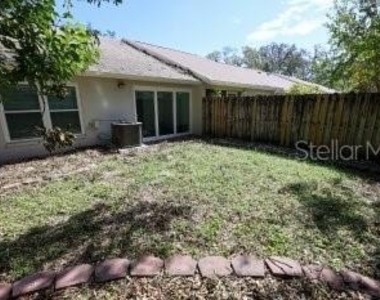 1155 Thayer Street - Photo Thumbnail 15