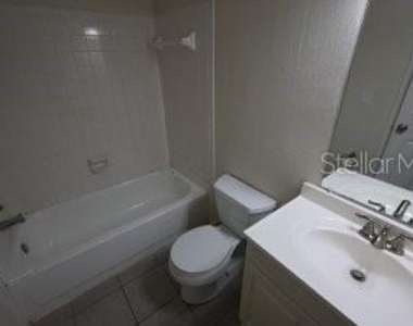 1155 Thayer Street - Photo Thumbnail 10