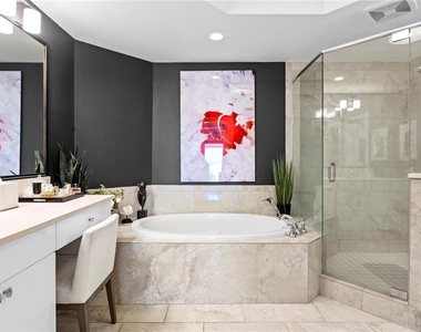 1325 Snell Isle Boulevard Ne - Photo Thumbnail 32