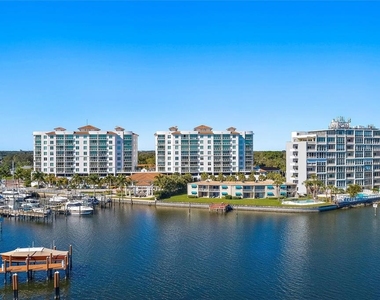 1325 Snell Isle Boulevard Ne - Photo Thumbnail 53