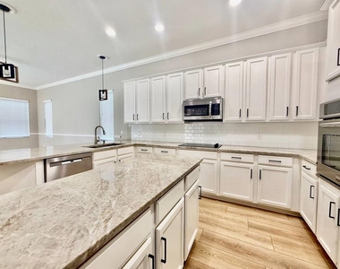 18711 Chaville Road - Photo Thumbnail 13