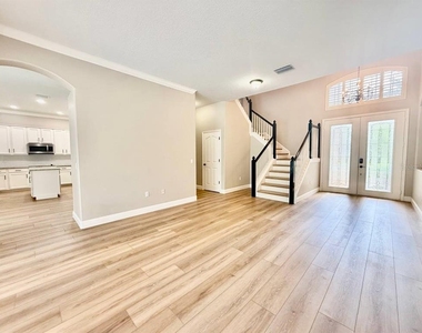 18711 Chaville Road - Photo Thumbnail 8